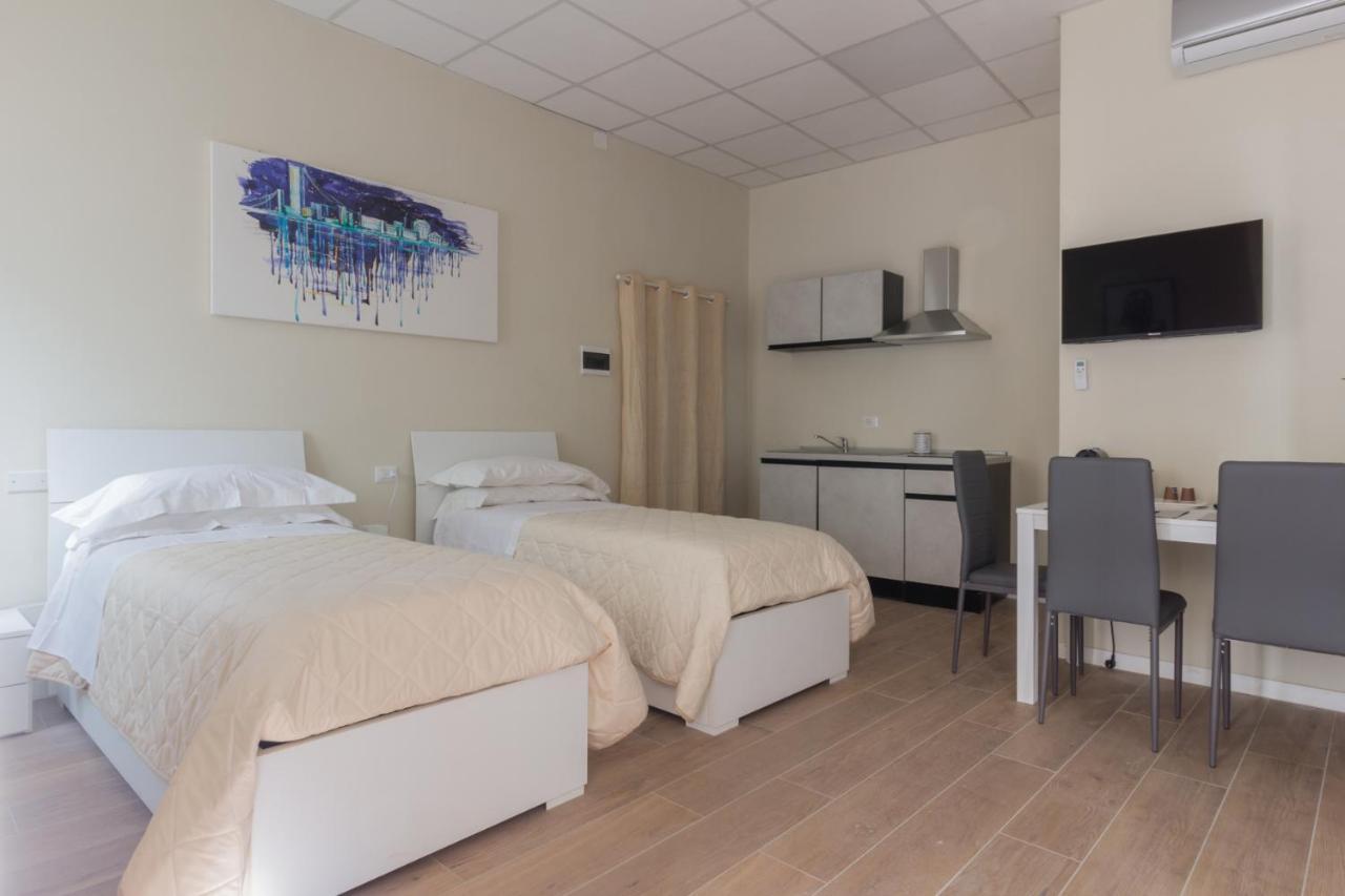 Center Rooms Piacenza Exterior foto